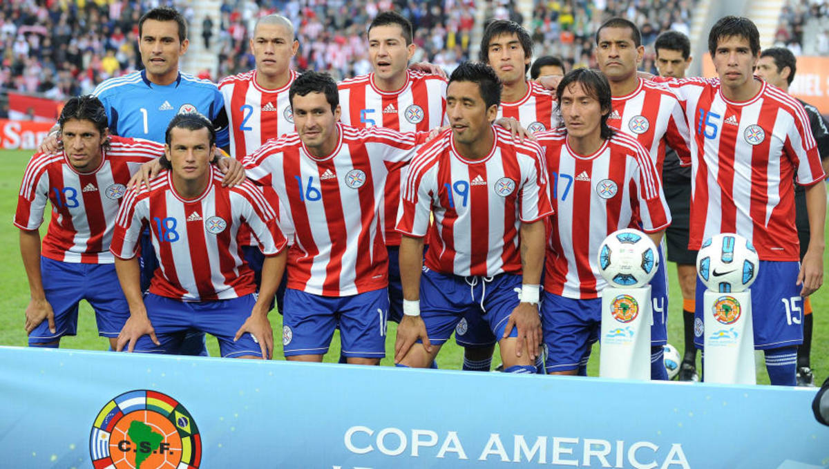 the-starting-line-up-of-the-paraguayan-n-5b5f3490f6b585b3af000022.jpg