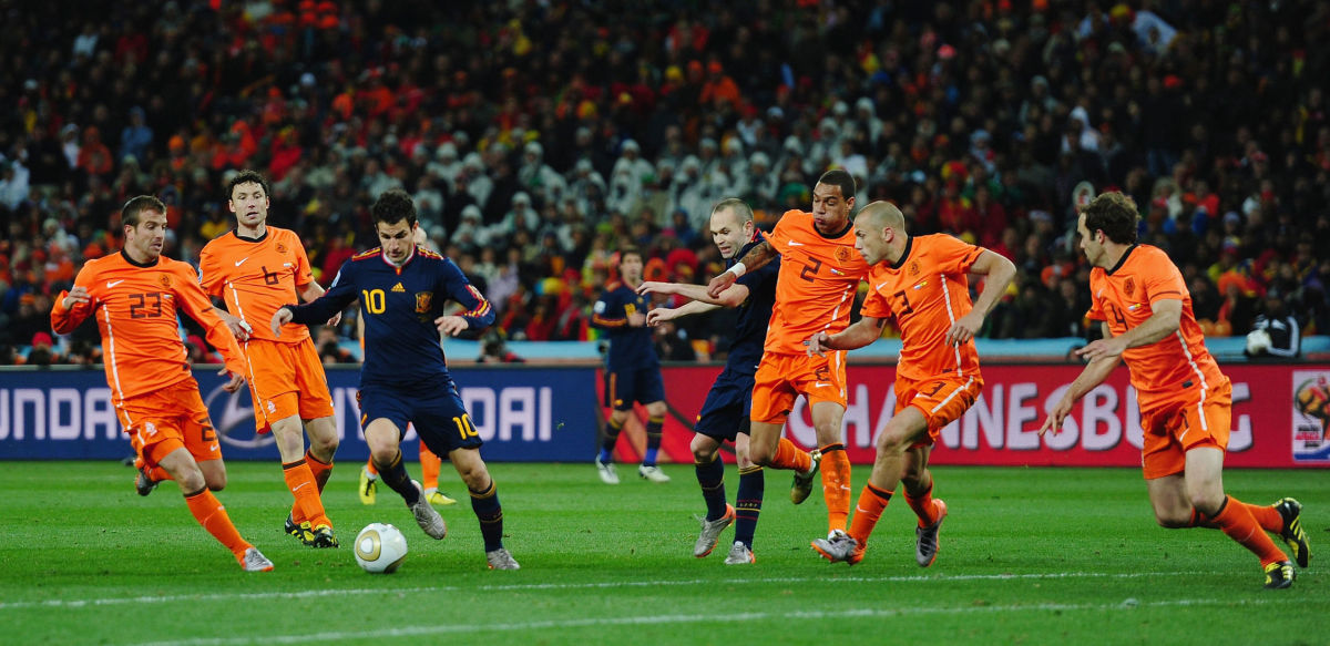 netherlands-v-spain-2010-fifa-world-cup-final-5c0a8ad789ae14c719000001.jpg