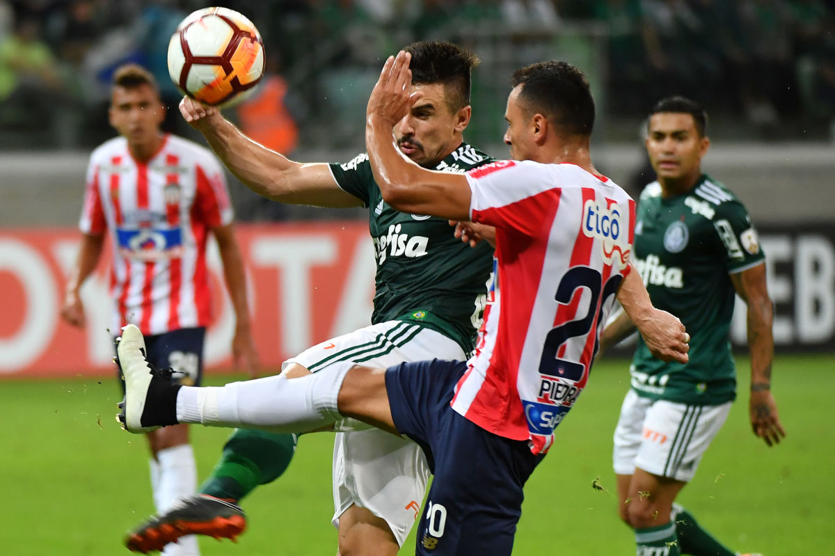 fbl-libertadores-palmeiras-junior-5bcb9b183bf4c9b233000001.jpg
