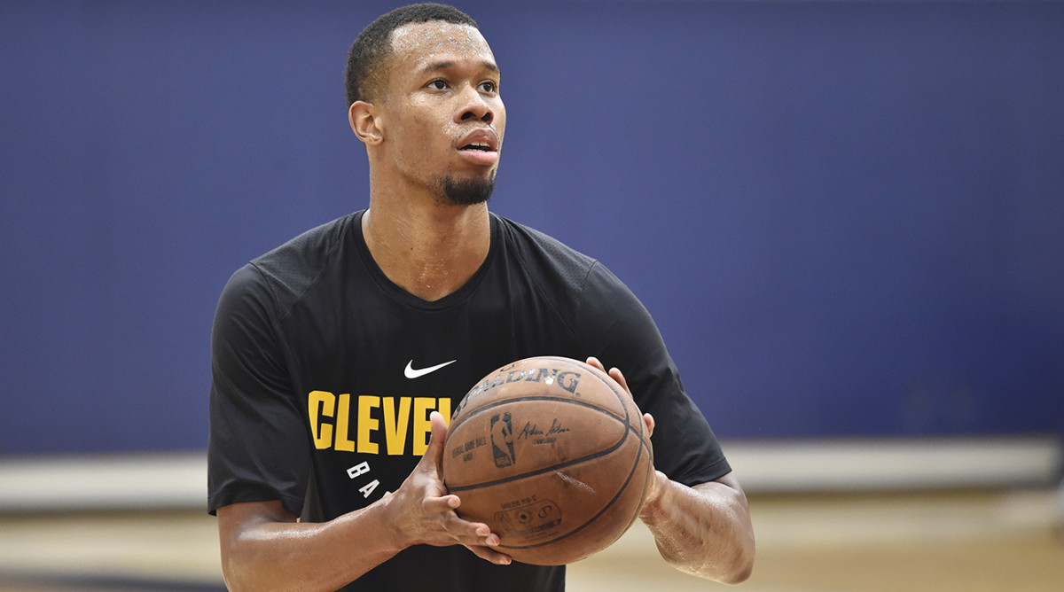 rodney_hood_shooting_alone_in_the_gym.jpg