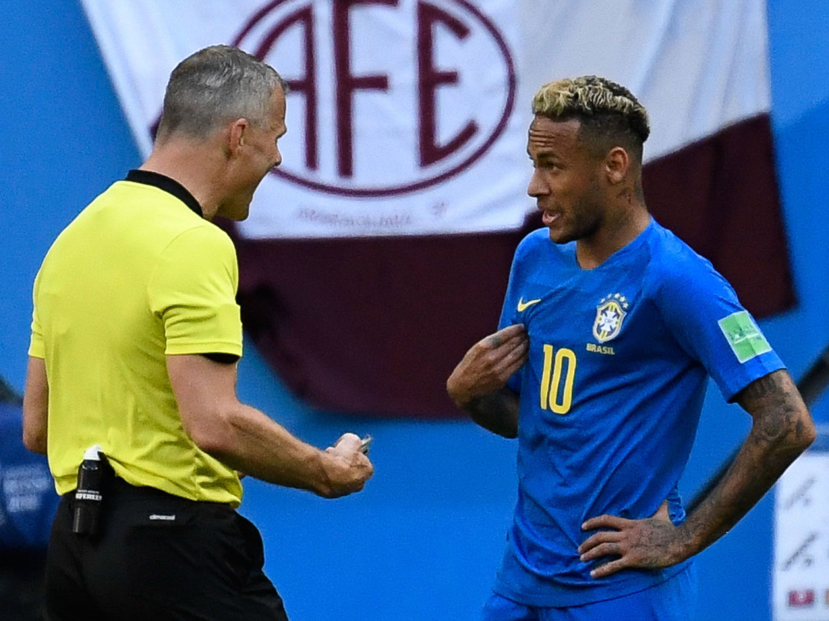 neymar-referee-brazil-costa-rica-world-cup.jpg
