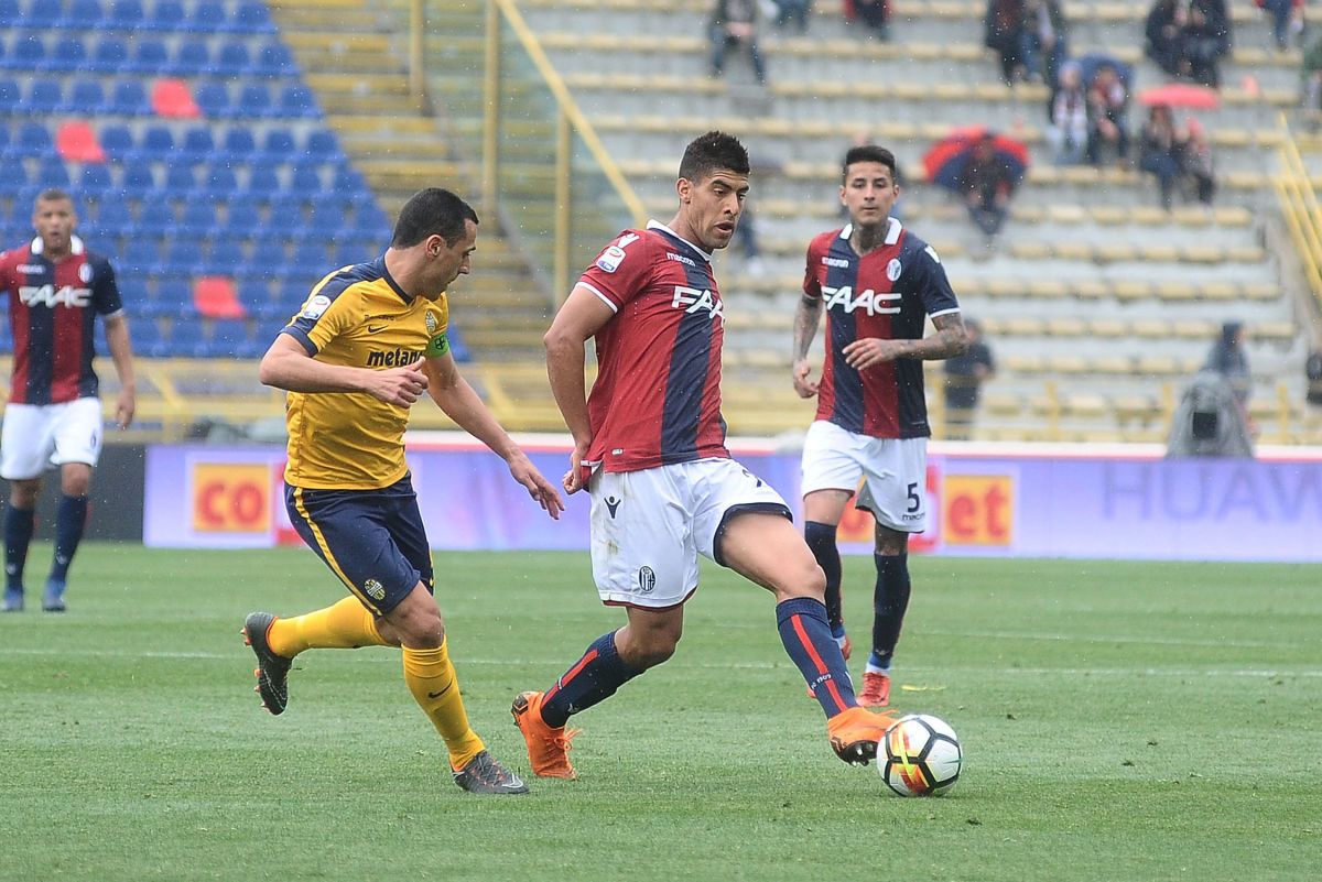 bologna-fc-v-hellas-verona-fc-serie-a-5b13adc53467ac57ea00000b.jpg