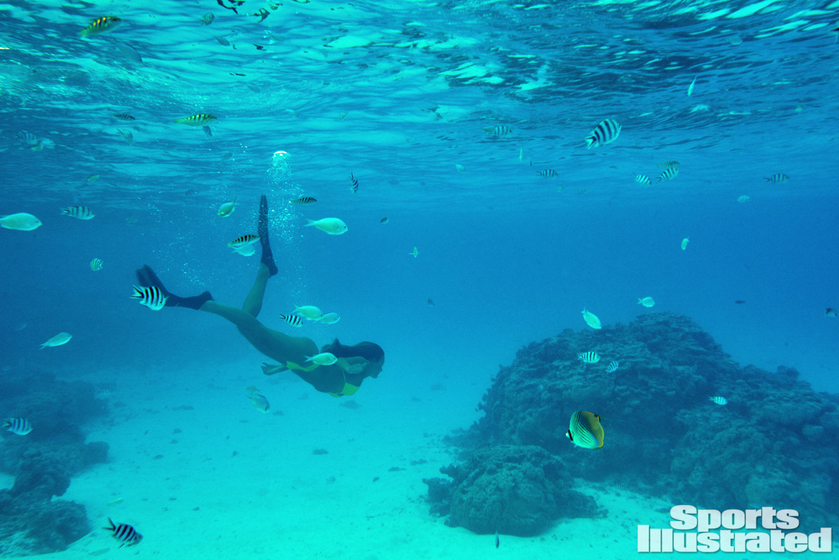 Hannah Davis 2016 web X159793_TK5_01042-rawWMFinal1920.jpg