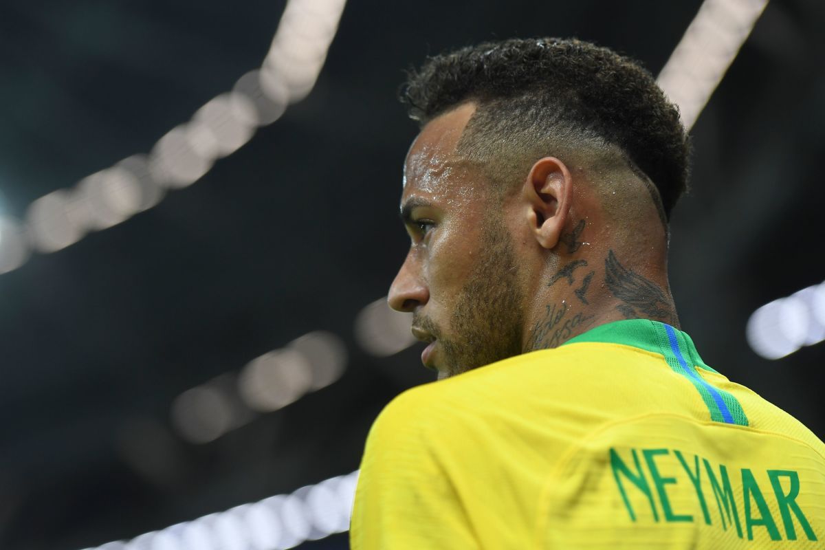 topshot-fbl-wc-2018-match58-bra-bel-5b571d9242fc3358f70000a0.jpg