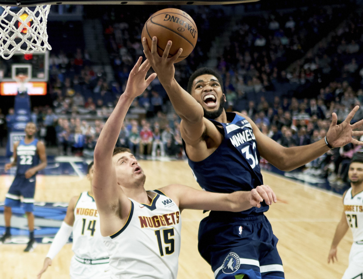 nikola_jokic_nuggets_defense_.jpg