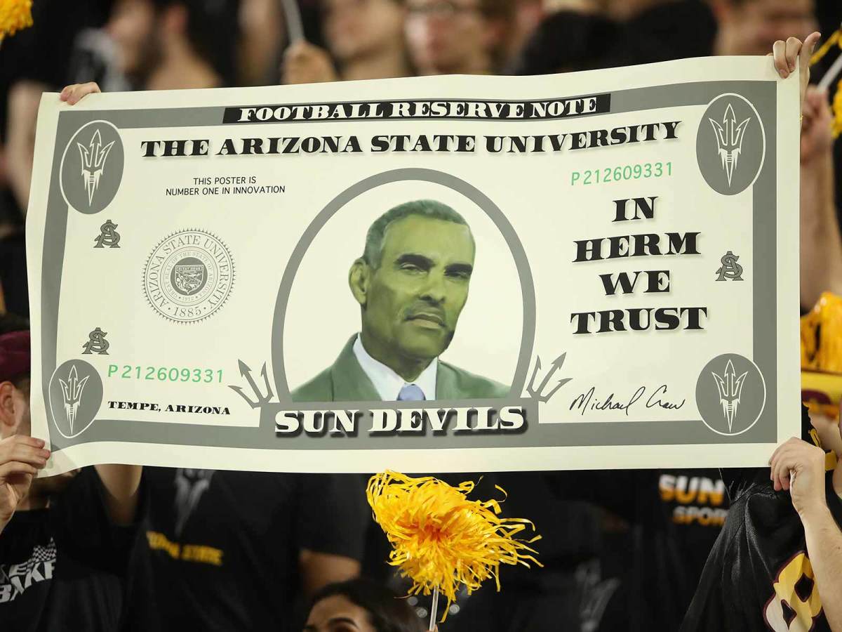 herm-edwards-fan-sign.jpg