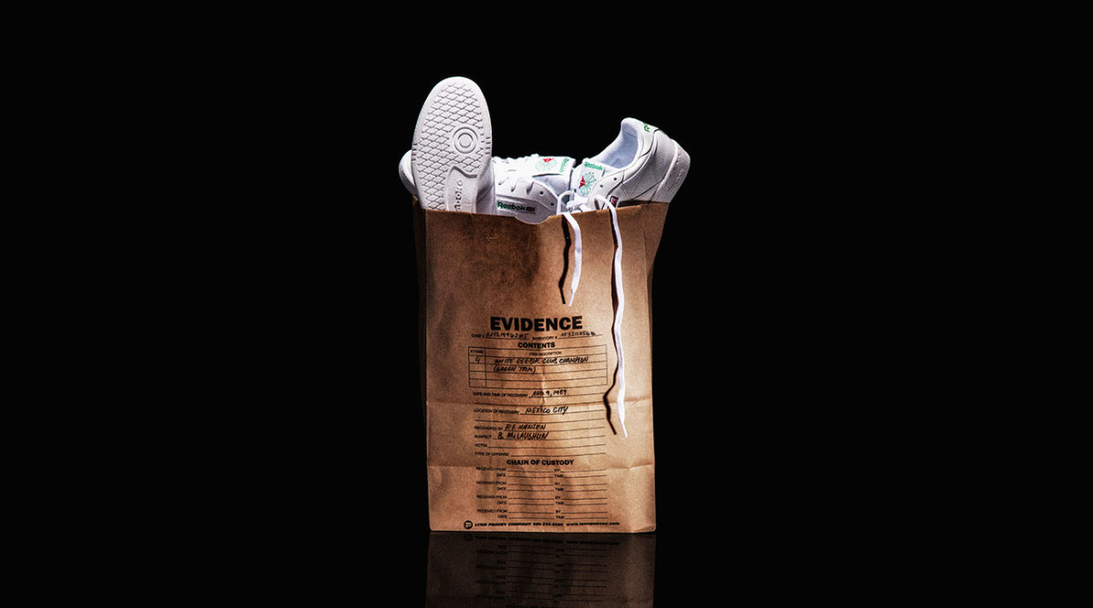 si-true-crime-evidence-paper-bag-shoes.jpg