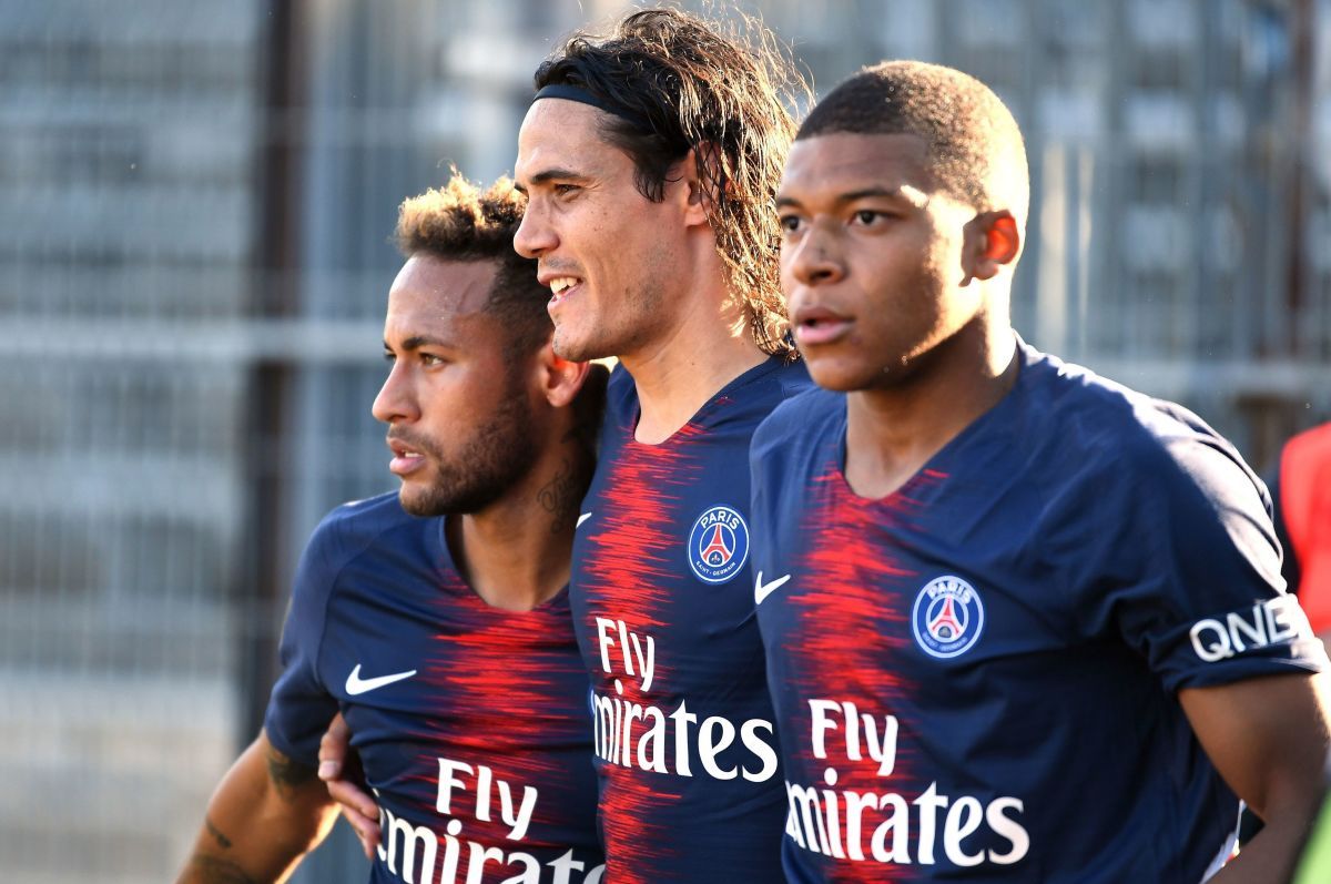 fbl-fra-ligue1-nimes-psg-5baf65bf14db2fc972000001.jpg