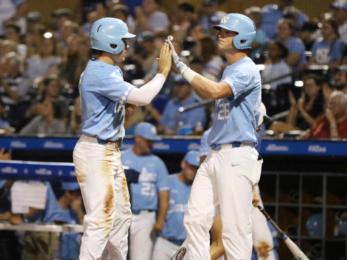 unc-baseball-topper.jpg
