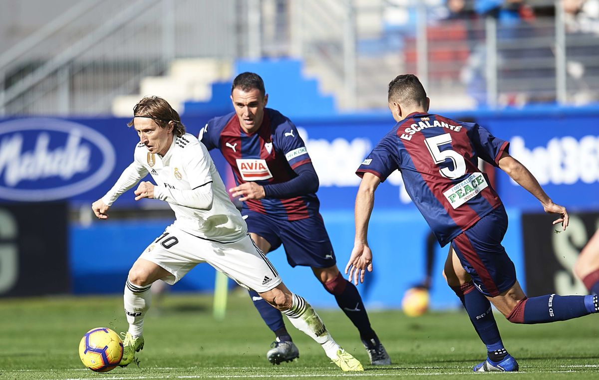 sd-eibar-v-real-madrid-cf-la-liga-5bfa868bac45969b12000001.jpg