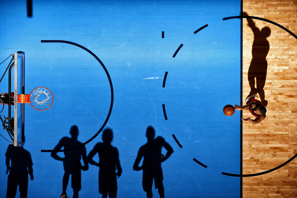 Portland Trailblazers' Damian Lillard shoots a free throw against the Oklahoma City Thunder