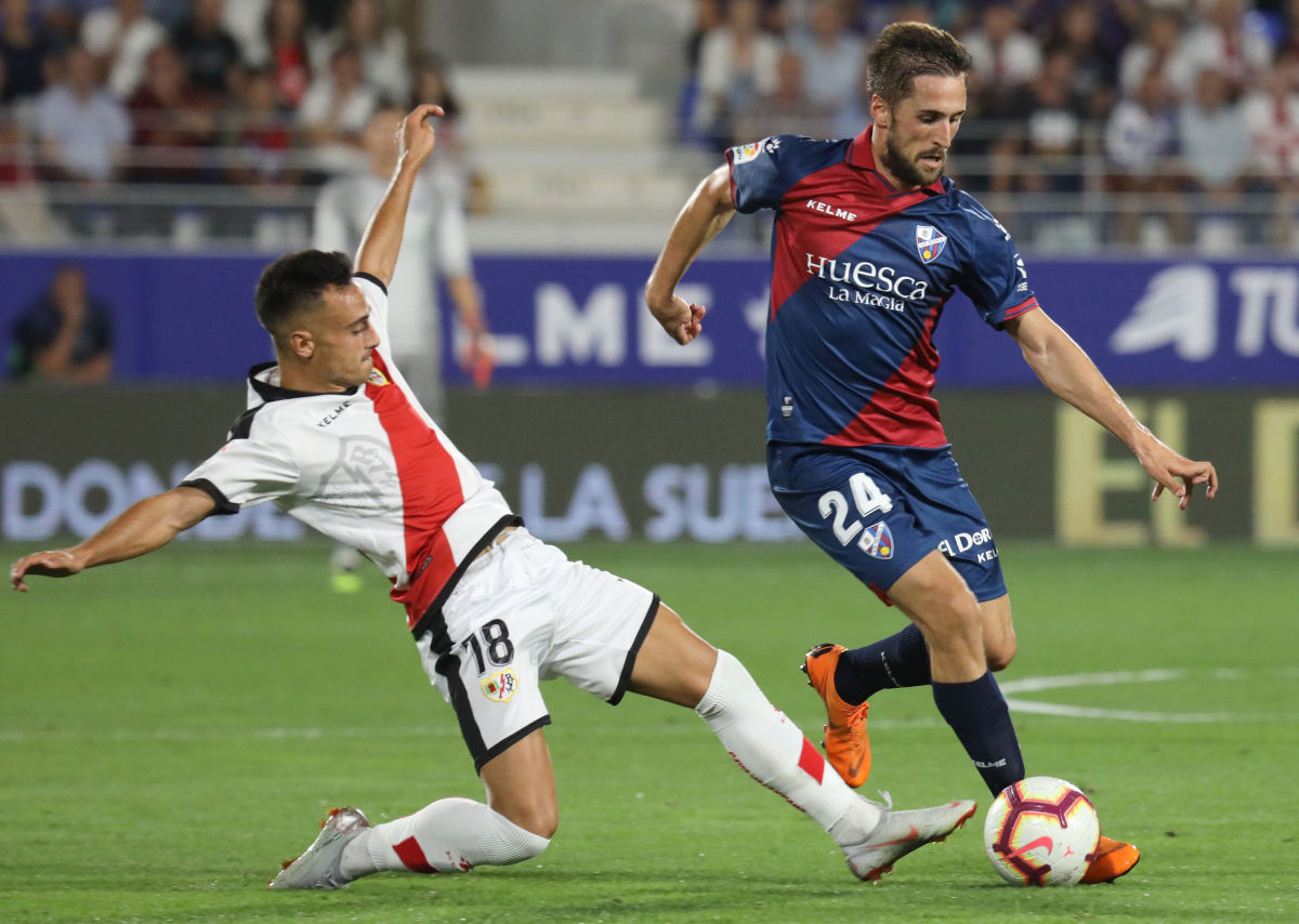 sd-huesca-v-rayo-vallecano-la-liga-5ba3813955f799fa3800002d.jpg