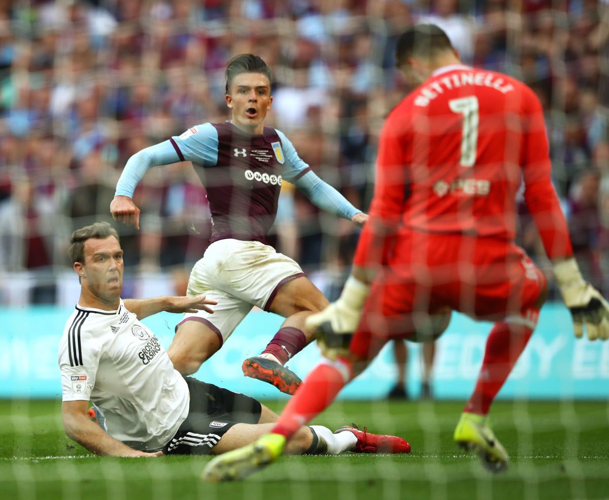 aston-villa-v-fulham-sky-bet-championship-play-off-final-5b0bd2b0f7b09d247b000024.jpg