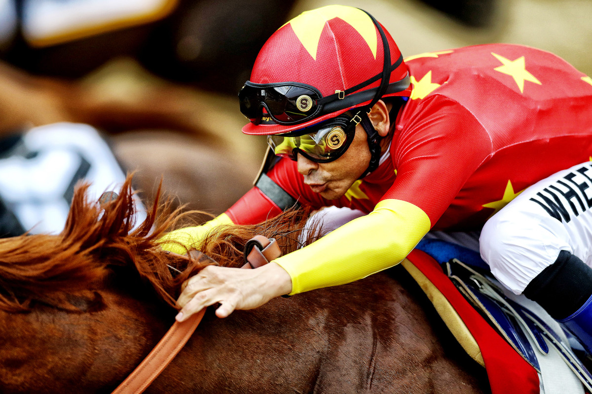 Jockey Mike Smith rides Justify at the Belmont Stakes