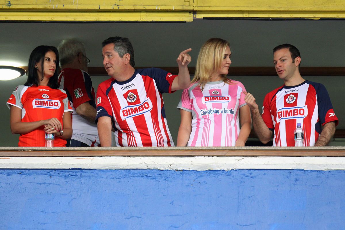 chivas-guadalajara-v-america-2010-bicentenario-5bd79b90da3ee714a300000c.jpg