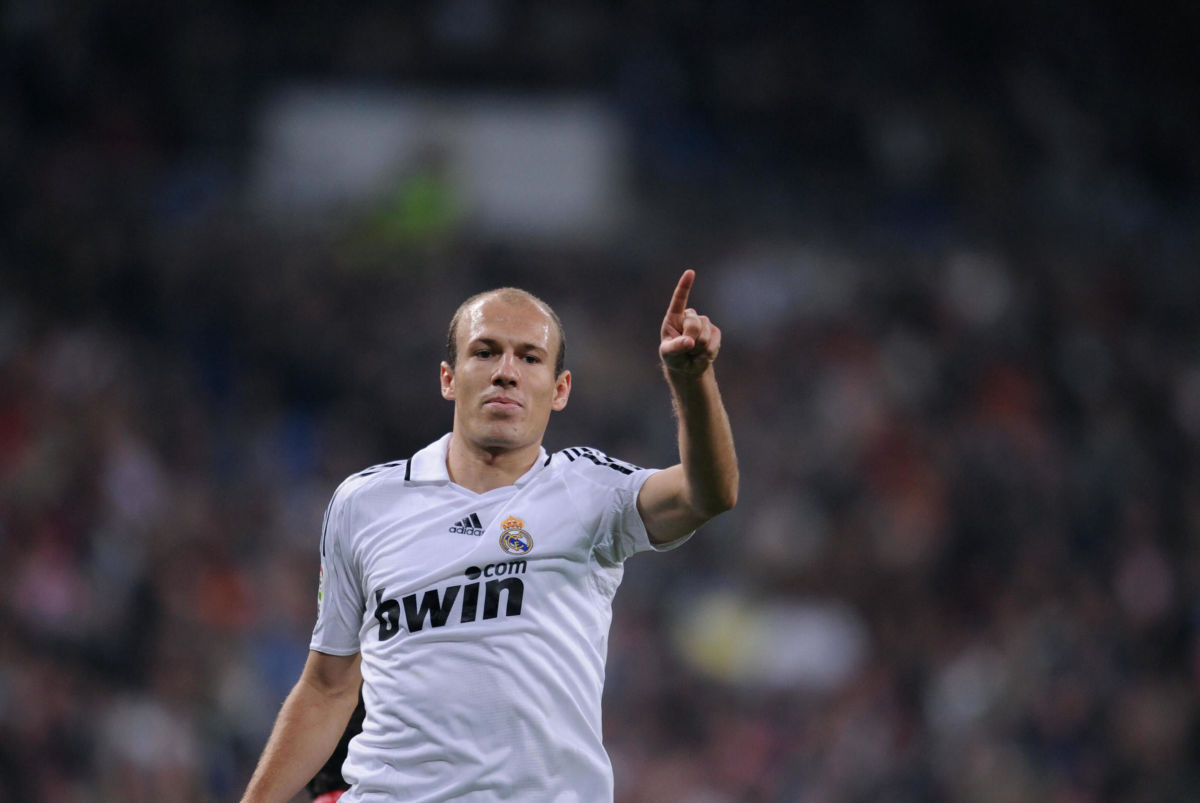 real-madrid-s-dutch-midfielder-arjen-rob-5b5ae5bb7134f676e200000a.jpg