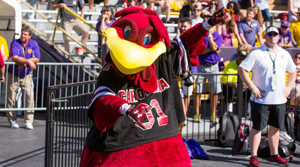 South Carolina Football Schedule Switched With USC By Local Business 