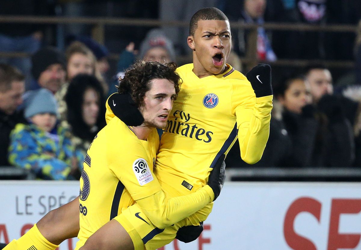 rc-strasbourg-v-paris-saint-germain-ligue-1-5bd99be26e057780ed000001.jpg