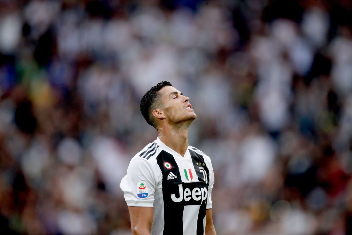 juventus-v-lazio-italian-serie-a-5b83b4a182e4e779cf000003.jpg