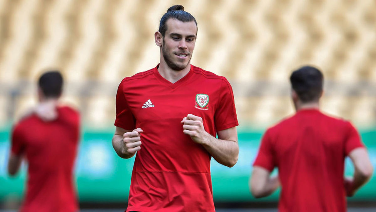 Gareth Bale Shows His Commitment to National Team After Making 30 Hour