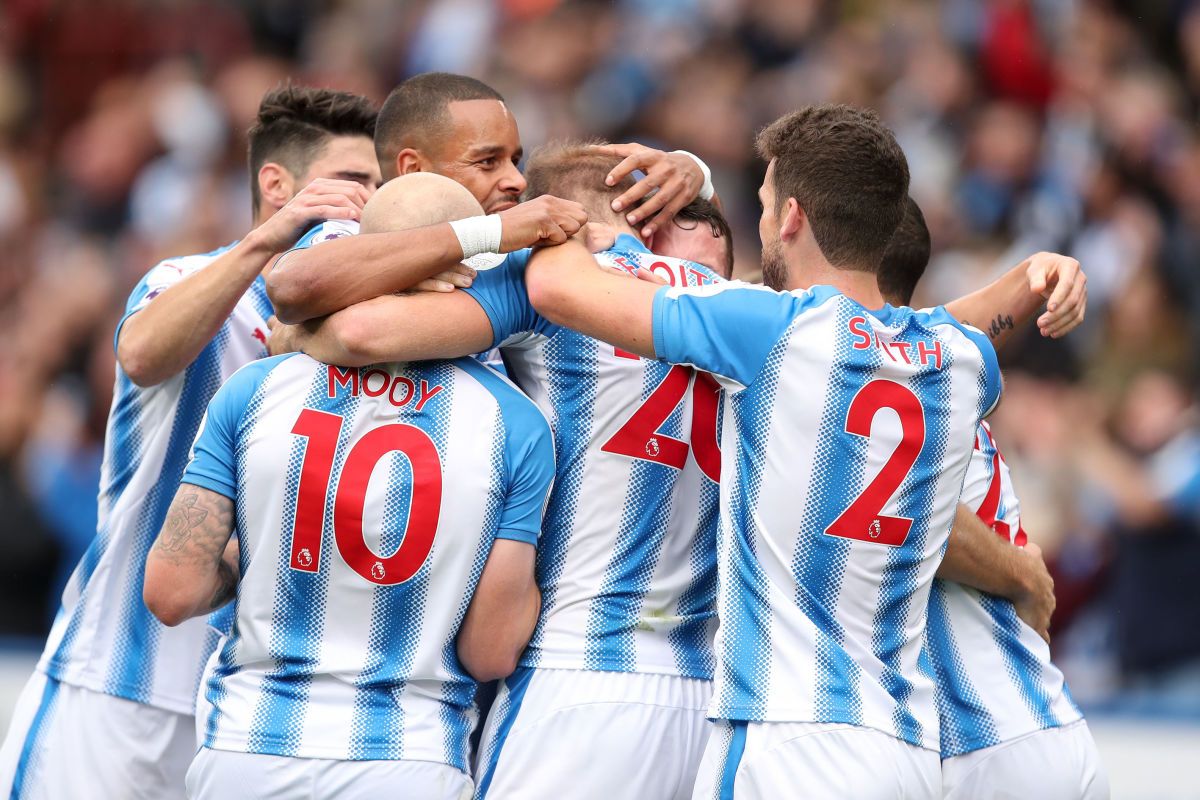 huddersfield-town-v-manchester-united-premier-league-5b5b8262f7b09dd4b100000f.jpg