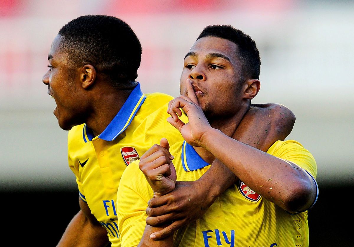 barcelona-v-arsenal-uefa-youth-league-quarter-final-5b5f2eb39603f4befa000014.jpg
