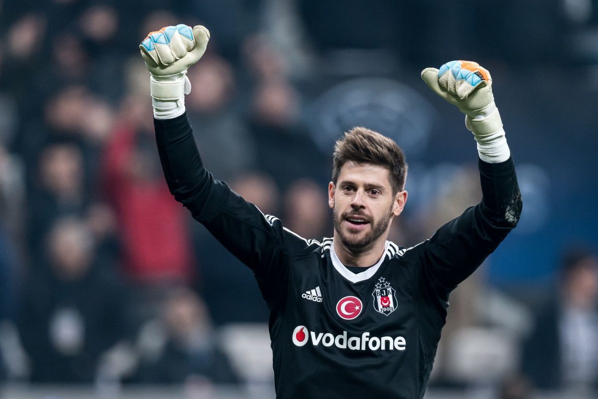 uefa-champions-league-besiktas-jk-v-fc-porto-5b48c32e7134f6d57b000073.jpg