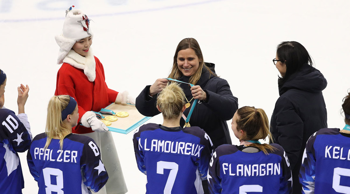 2018 U.S. Women's Hockey team connected to 1998 gold medal team