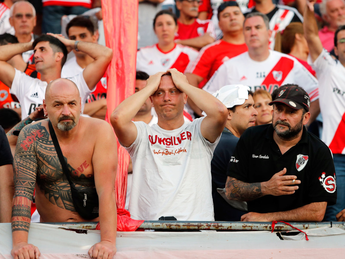 river-plate-fans-inline.jpg