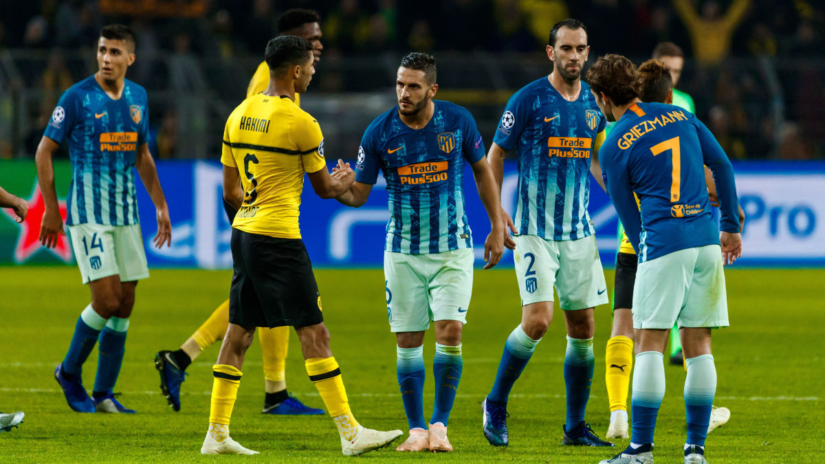 Borussia Dortmund v Club Atletico de Madrid - UEFA Champions League Group A