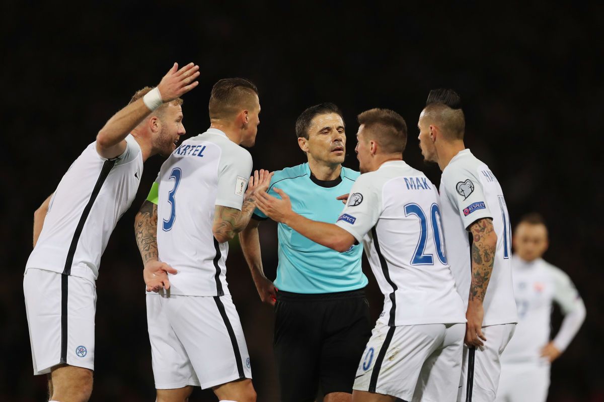 scotland-v-slovakia-fifa-2018-world-cup-qualifier-5af2ee5f347a02f038000003.jpg