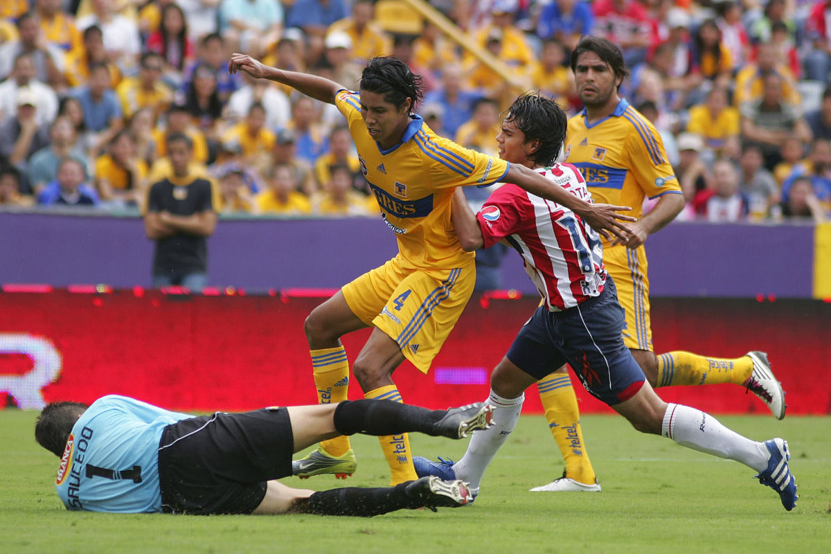 tigres-v-chivas-apertura-2010-5bad1b499e8b980407000009.jpg