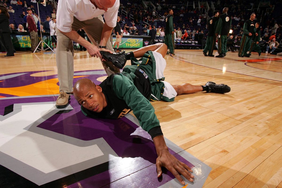 2005-0211-Ray-Allen-017010916.jpg