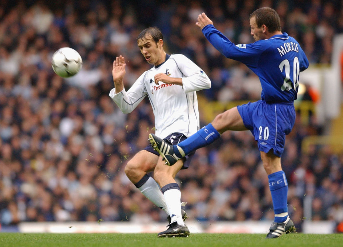 goran-bunjevcevic-of-tottenham-hotspur-tries-to-tackle-jody-morris-of-chelsea-5b35f717f7b09d8ebc000029.jpg