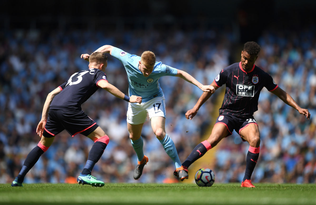 manchester-city-v-huddersfield-town-premier-league-5aef059ff7b09d033d000001.jpg