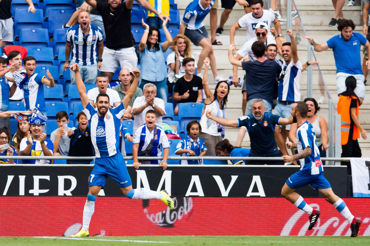 rcd-espanyol-v-valencia-cf-la-liga-5c0aac5289ae14989c000001.jpg