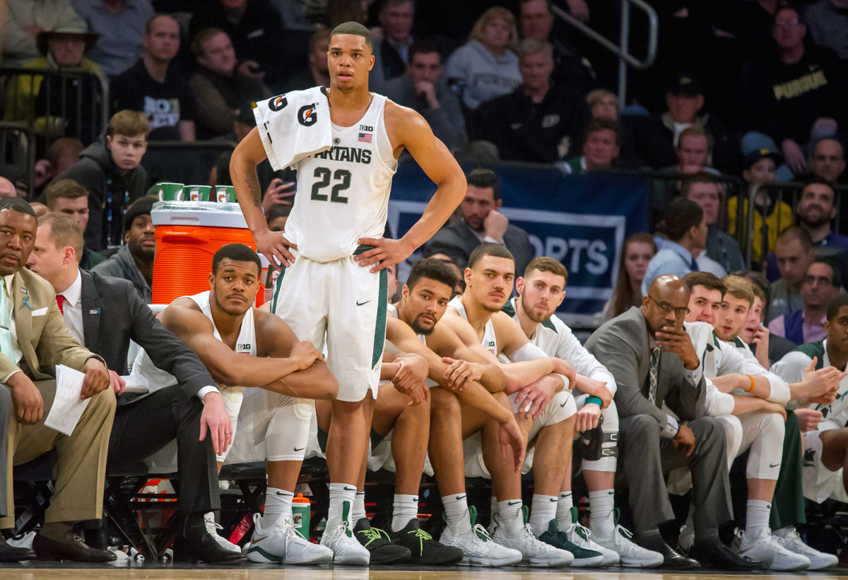 miles-bridges-msu-bench-izzo.jpg