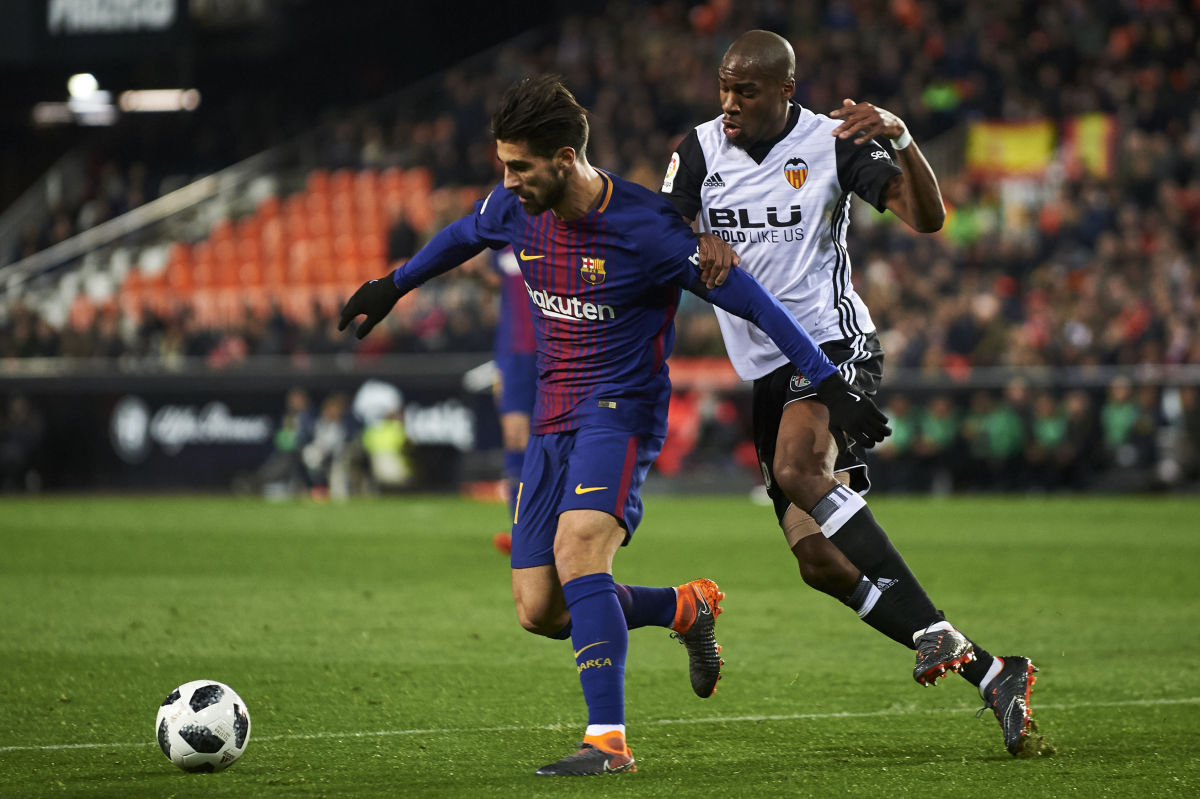 valencia-v-barcelona-copa-del-rey-semi-final-second-leg-5b0eb42273f36c312d000030.jpg