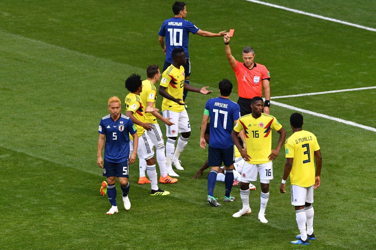 fbl-wc-2018-match16-col-jpn-5b290ac93467ac542b000002.jpg