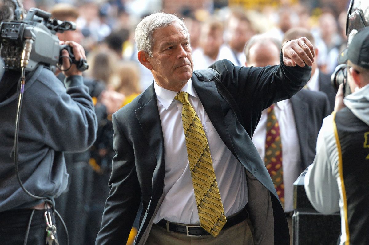 The Monday Lineup Iowa s Depth Chart Has Few Changes Sports 