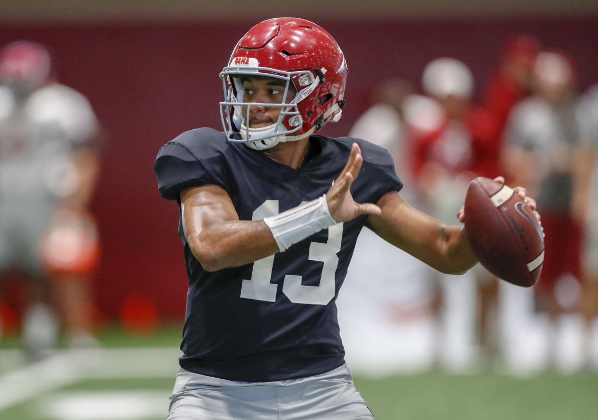 First Video of Tua Tagovailoa Throwing a Football Following Surgery