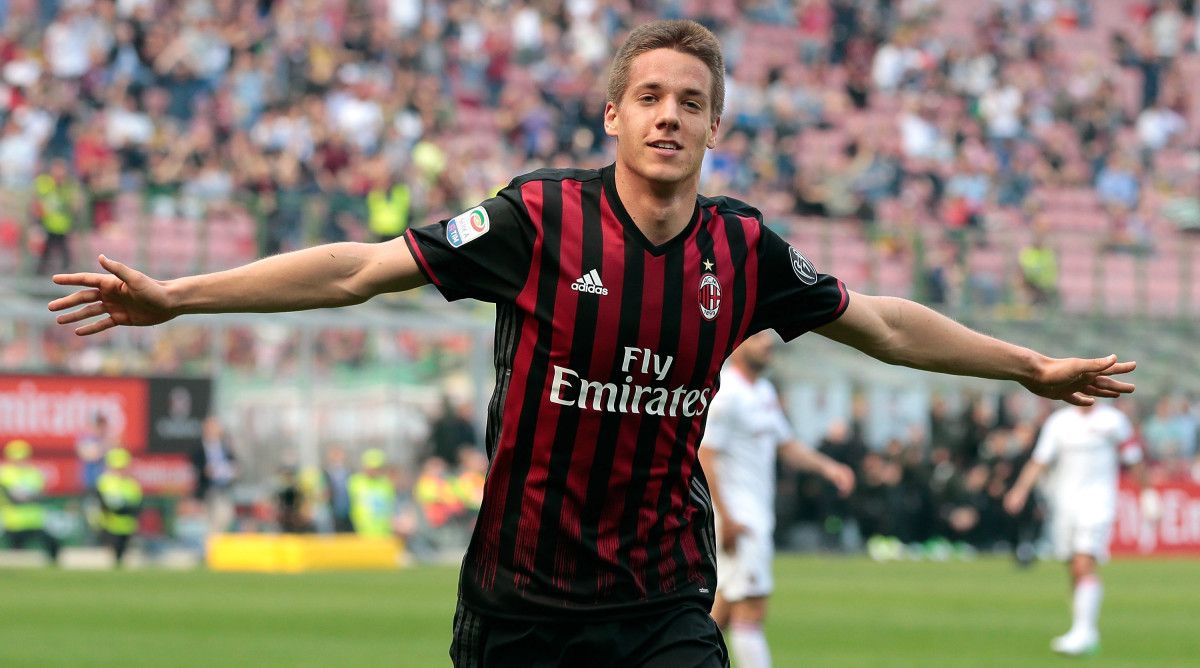 Inter vs AC Milan live stream: TV channel, watch online, time - Sports