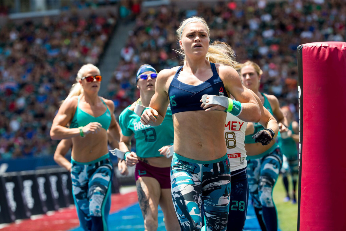 crossfit-games-women-running.jpg