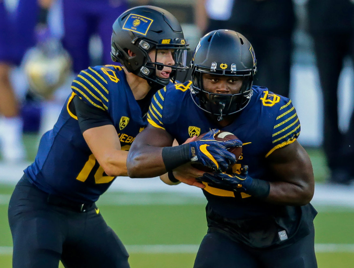 Oregon-Ducks-Royce-Freeman-Justin-Herbert.jpg