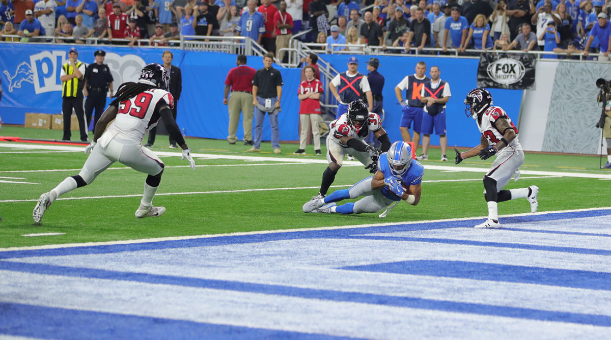 Lions wideout Golden Tate came up inches short on the final play of Detroit's home loss Sunday.