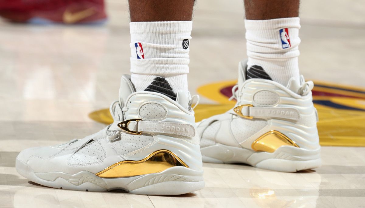 air-jordan-8-white-gold.jpg