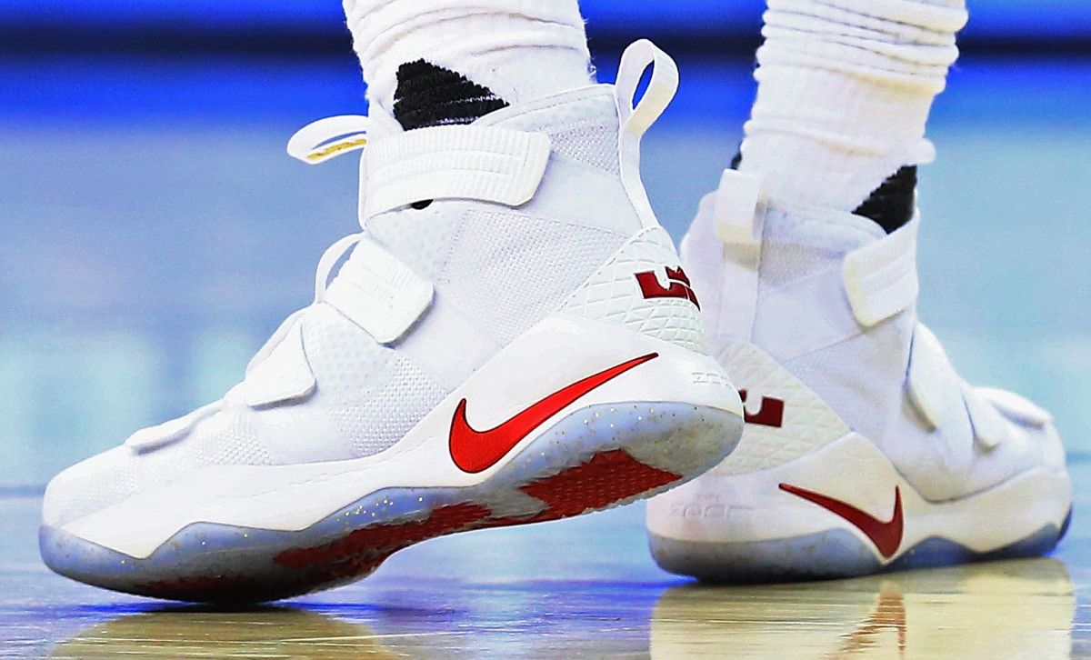 lebron-solidier-white.jpg