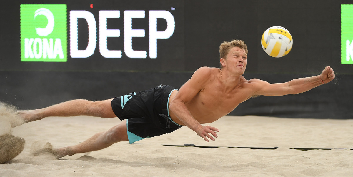 AVP_Huntington_Beach_Open_Chase_Frishman_01.JPG