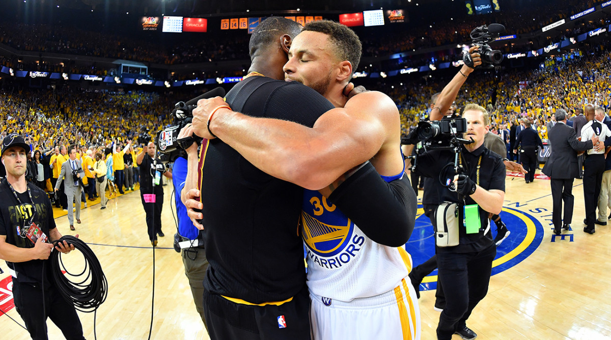 Stephen Curry, LeBron James send a message to Donald Trump - Sports  Illustrated