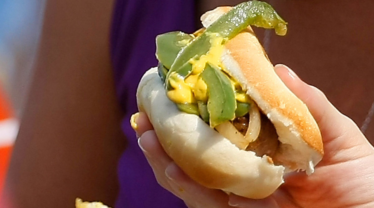 chicago-style-hot-dog.jpg